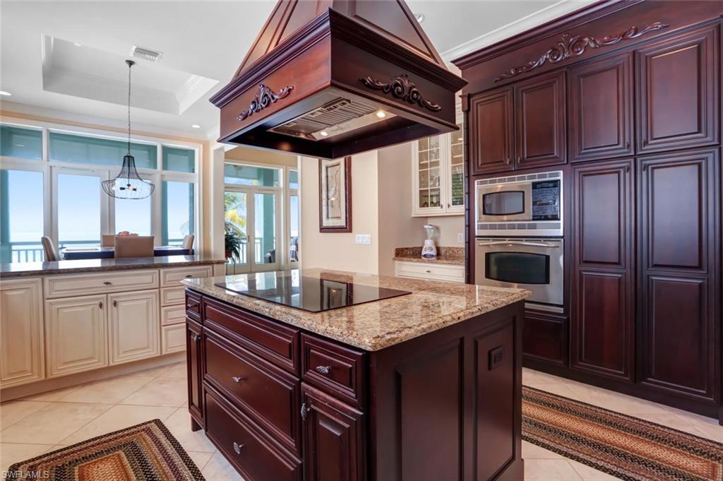 BONITA BEACH - Residential