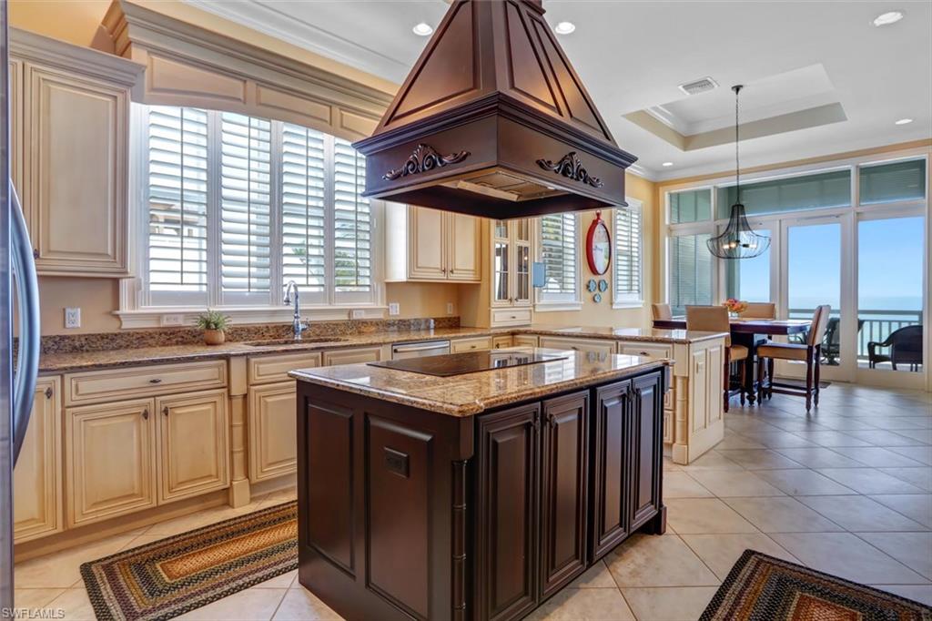 BONITA BEACH - Residential