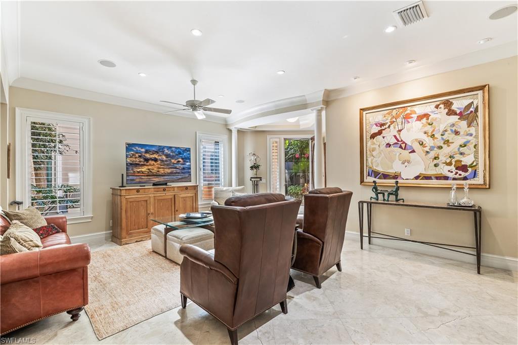 POINTE AT PELICAN BAY - Residential