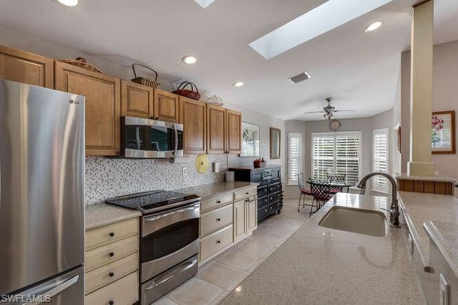 CROSS CREEK ESTATES - Residential