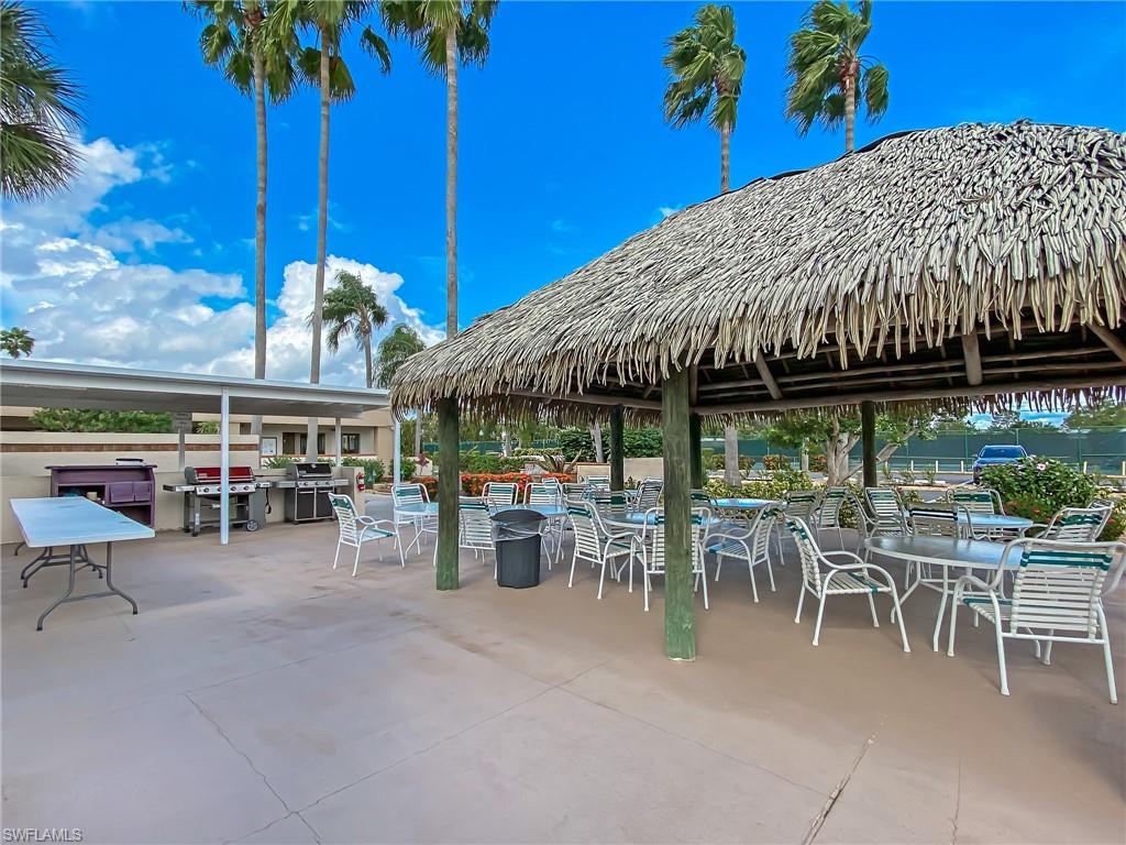 SEVEN LAKES - Residential