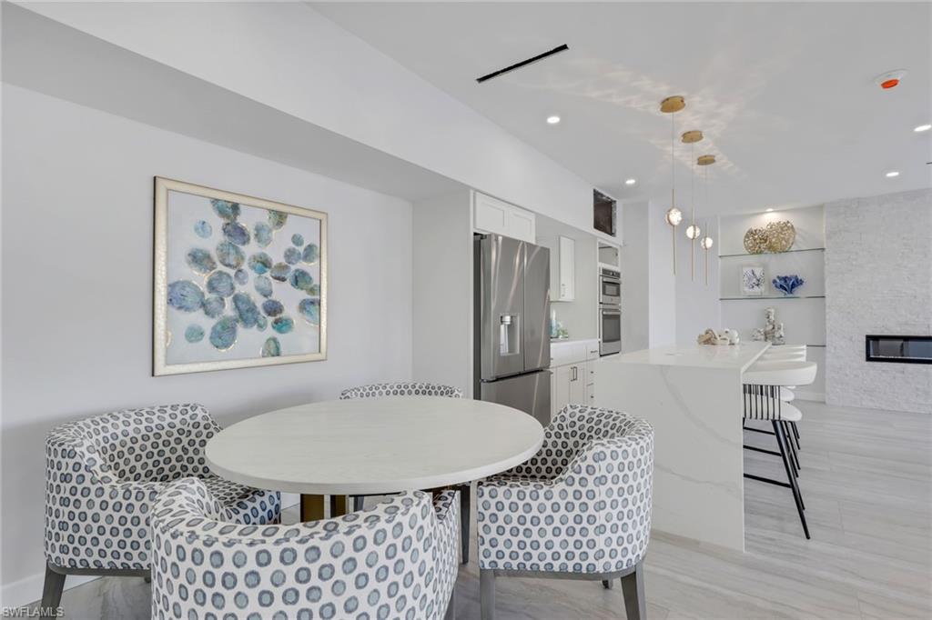 VANDERBILT TOWERS - Residential Lease