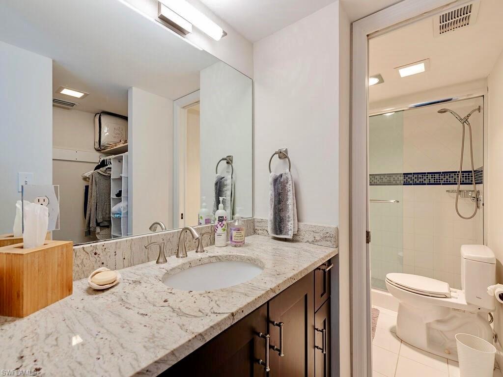 VANDERBILT TOWERS - Residential Lease