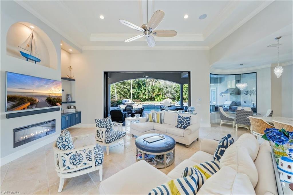 QUAIL WEST - Residential