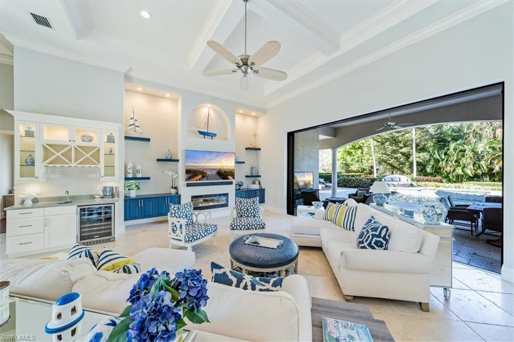 QUAIL WEST - Residential