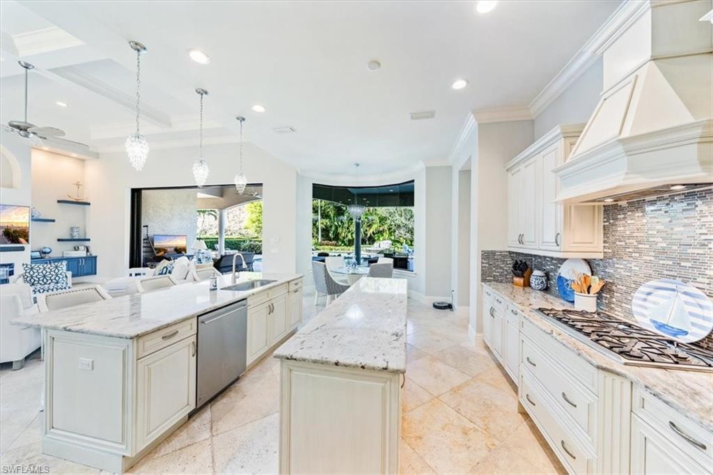 QUAIL WEST - Residential