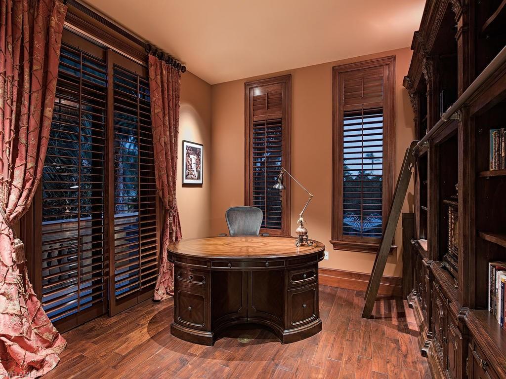 OLDE NAPLES - Residential