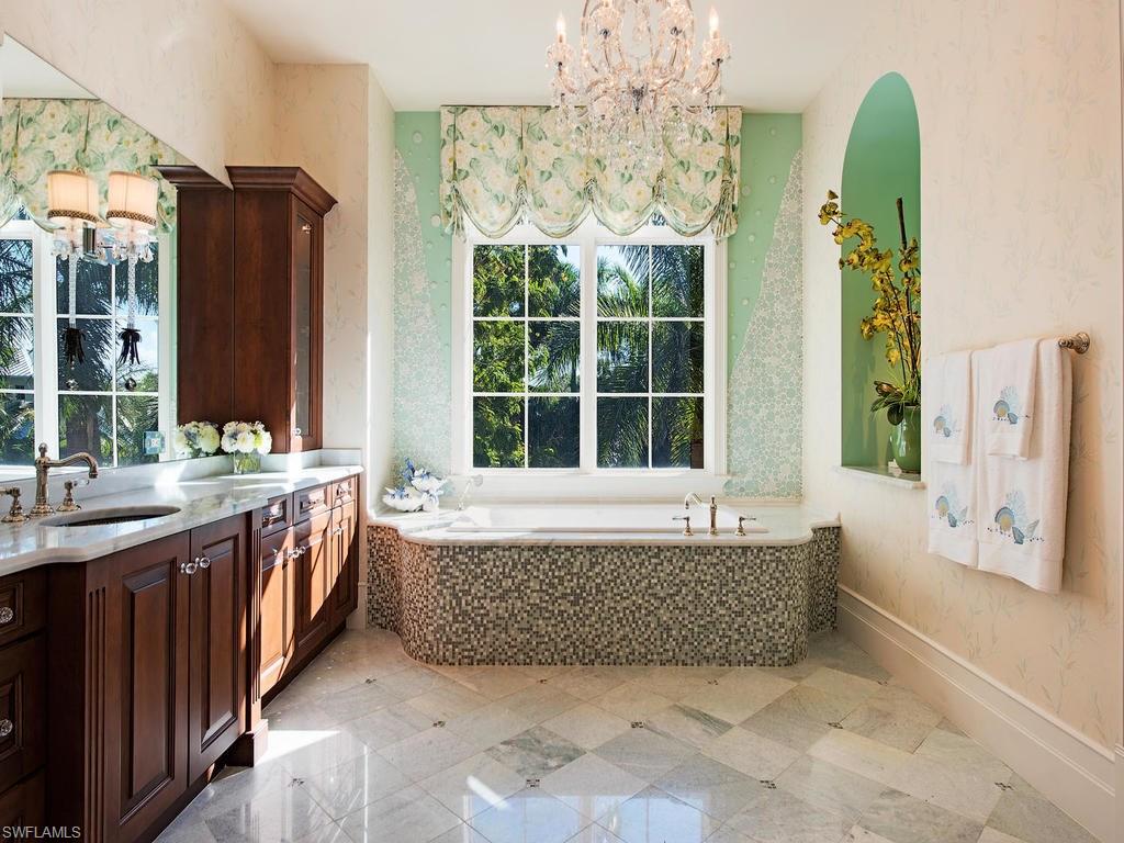 OLDE NAPLES - Residential