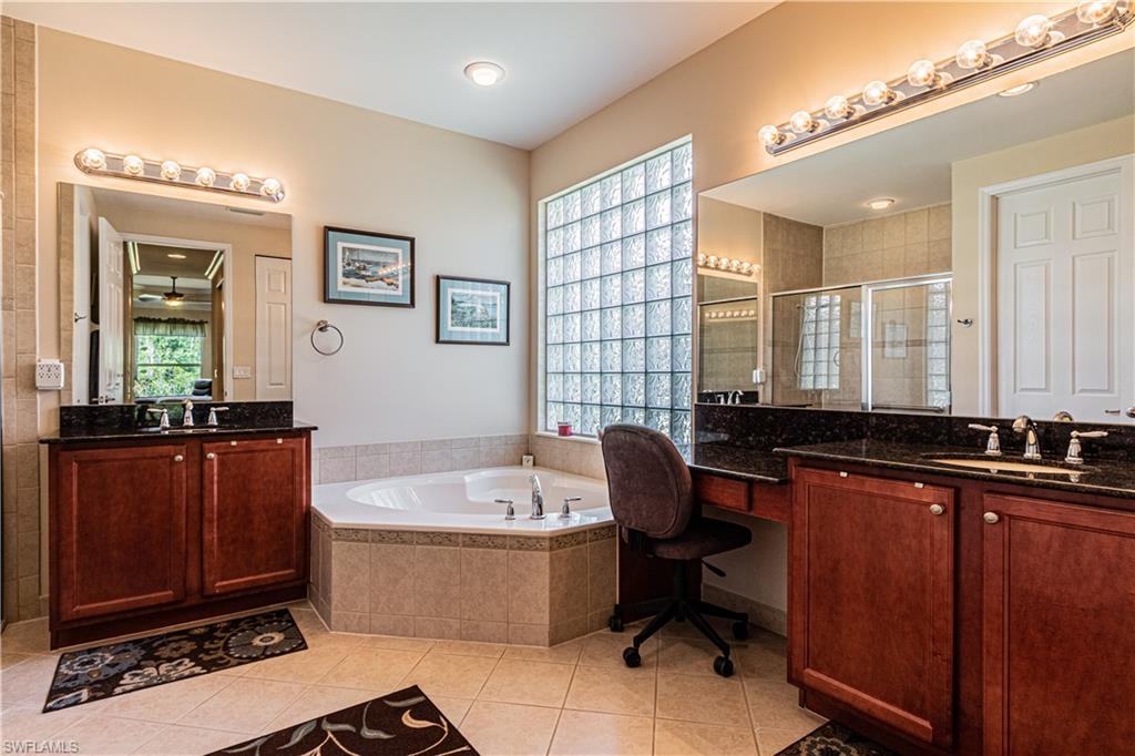 BOTANICA LAKES - Residential