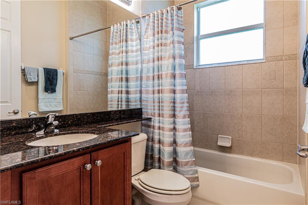 BOTANICA LAKES - Residential