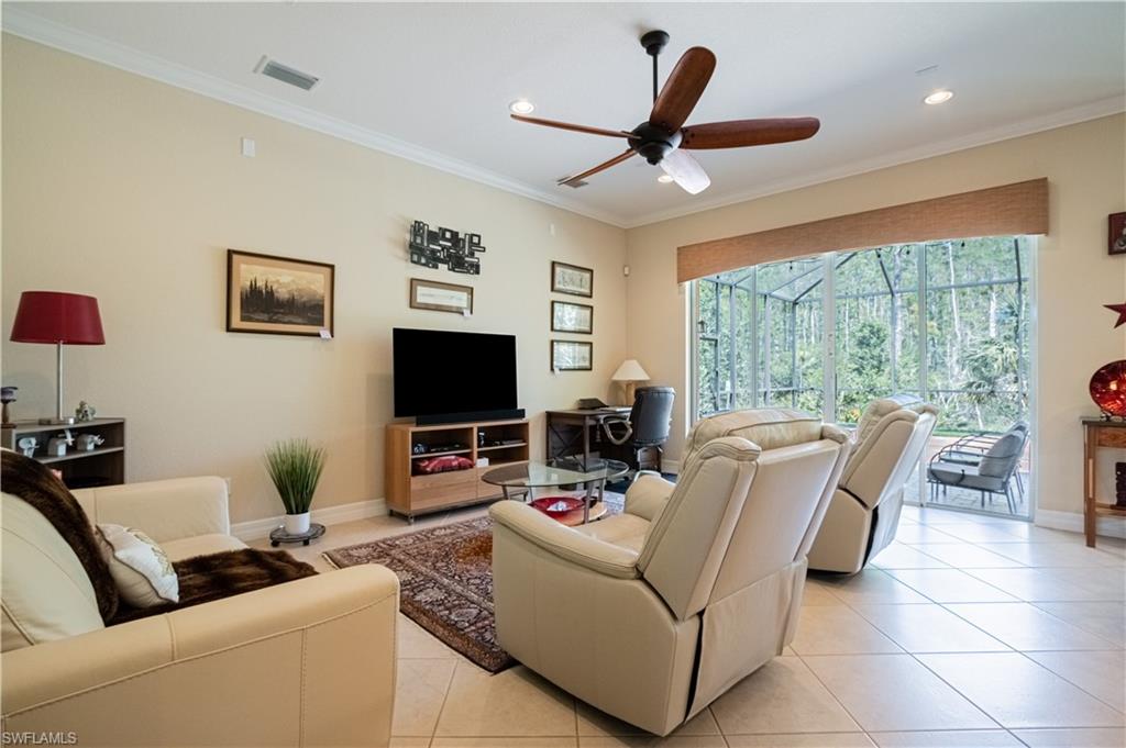 BOTANICA LAKES - Residential