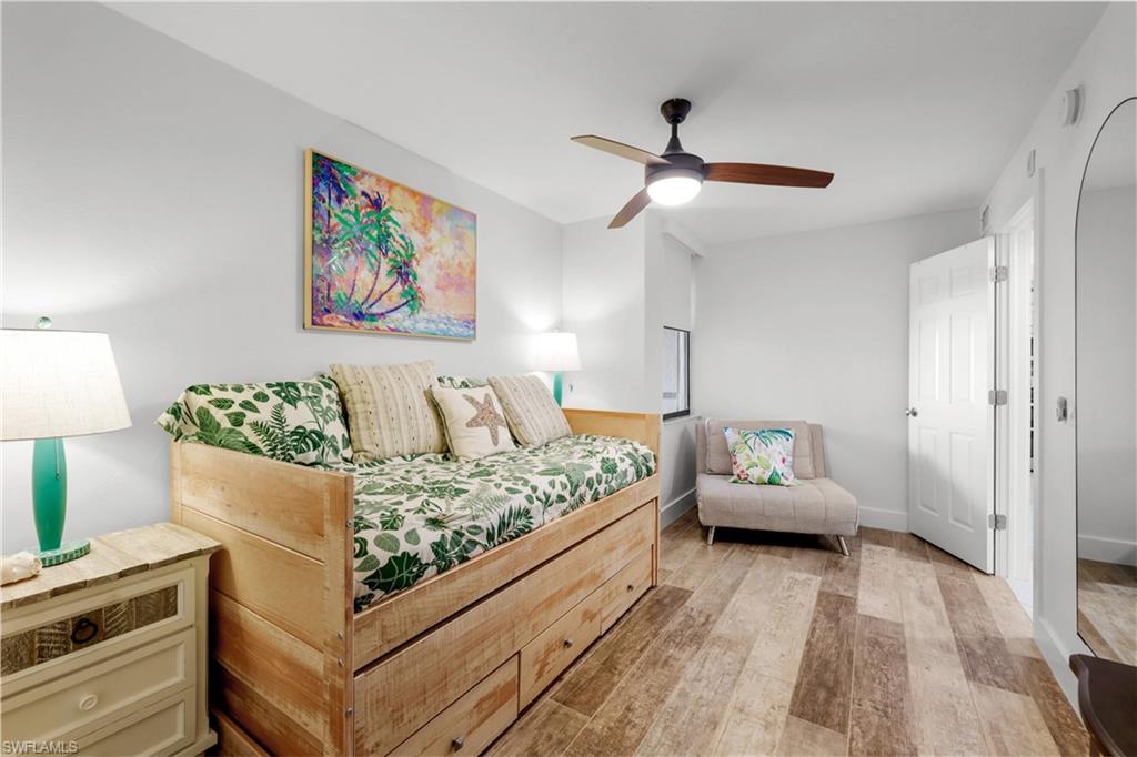 GULF COVE - Residential