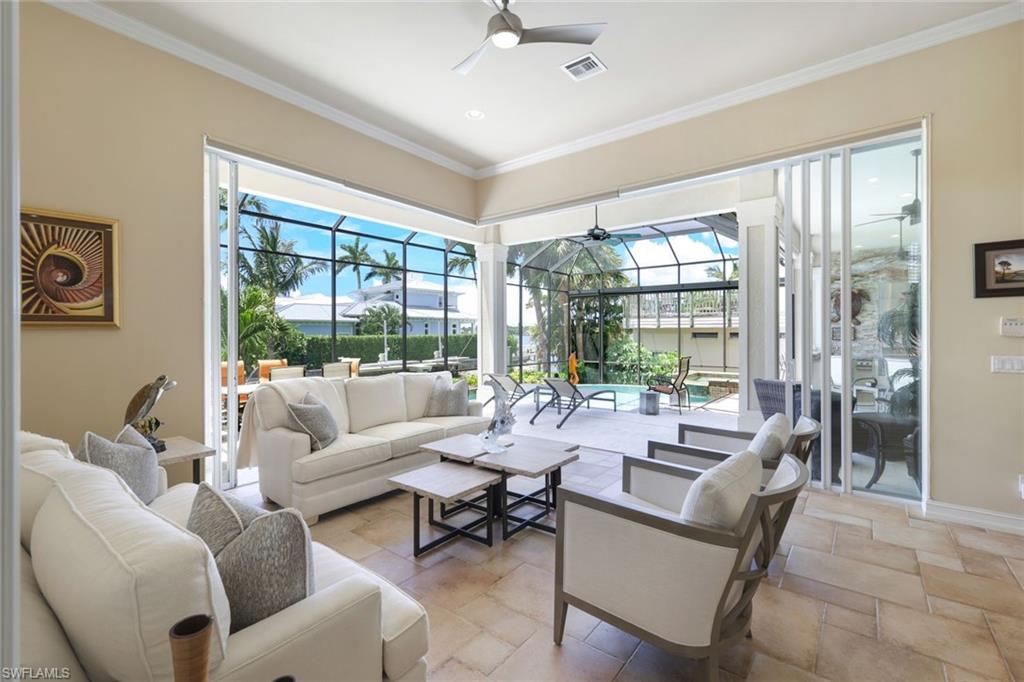 OYSTER BAY - Residential