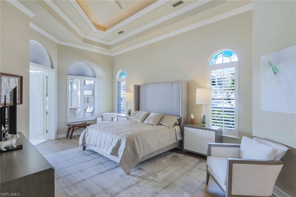 OYSTER BAY - Residential