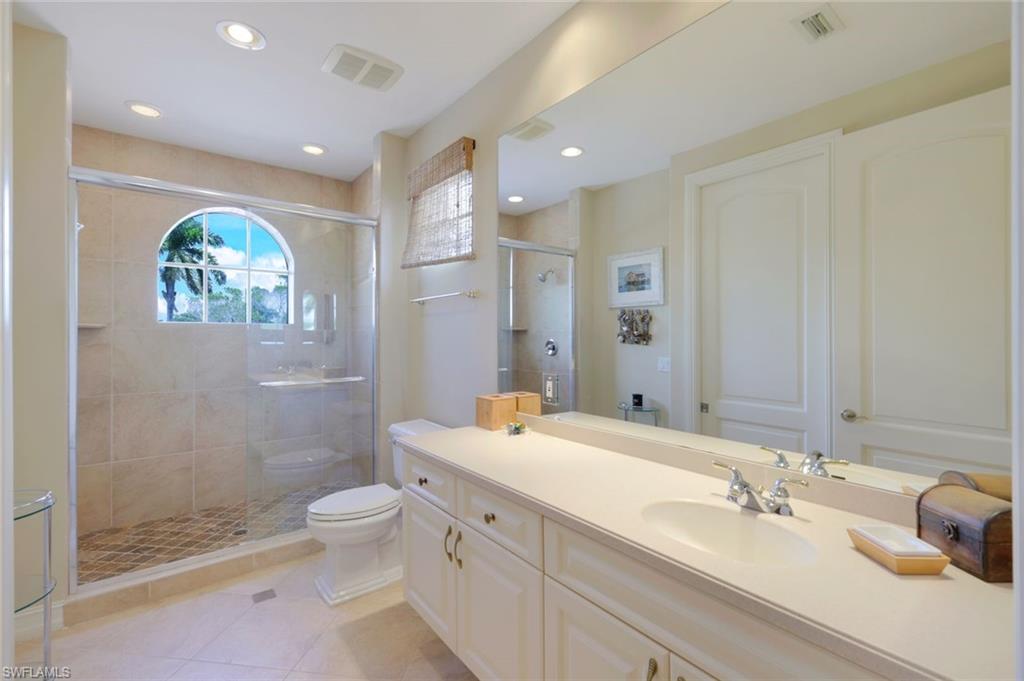 OYSTER BAY - Residential