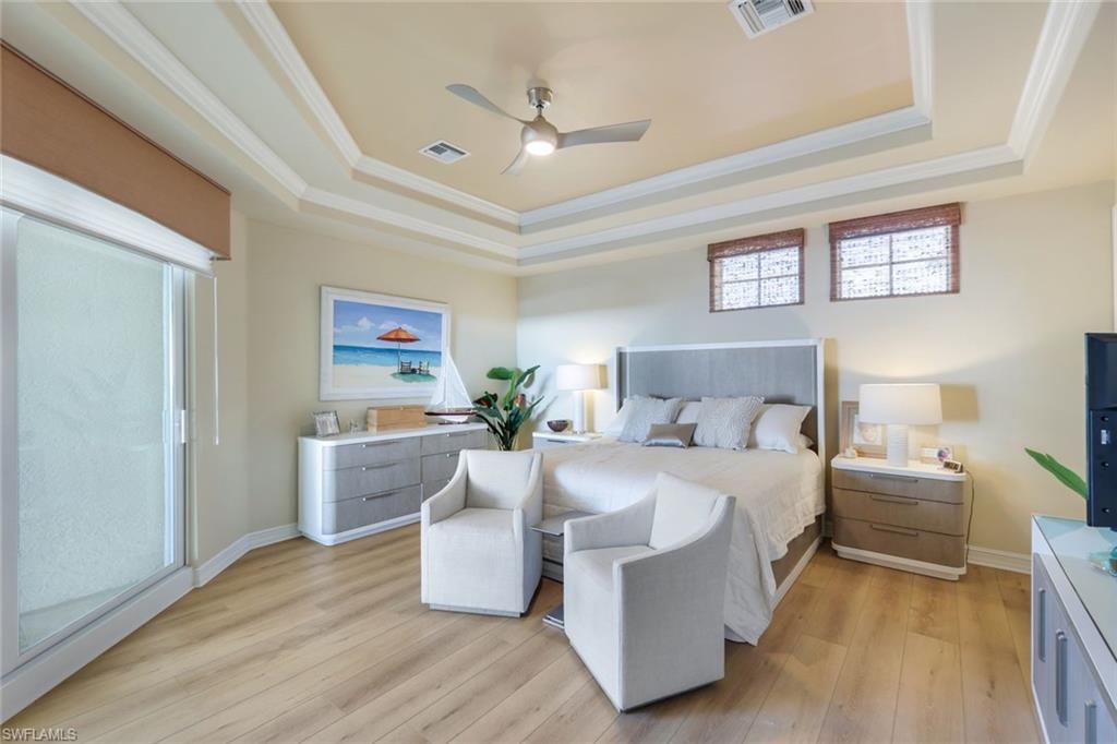 OYSTER BAY - Residential