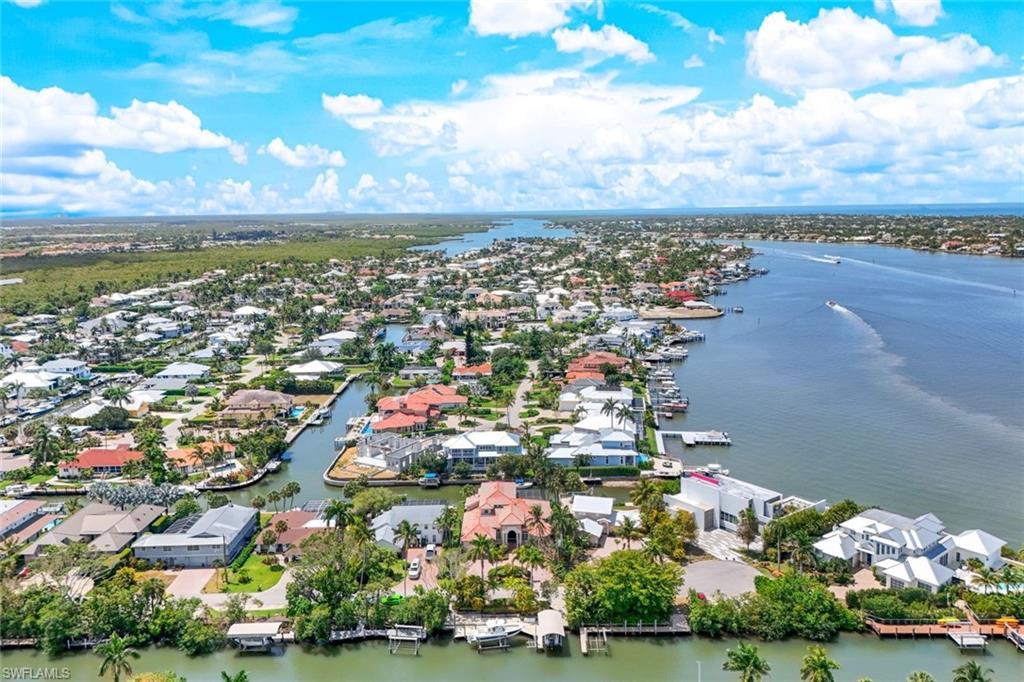 OYSTER BAY - Residential