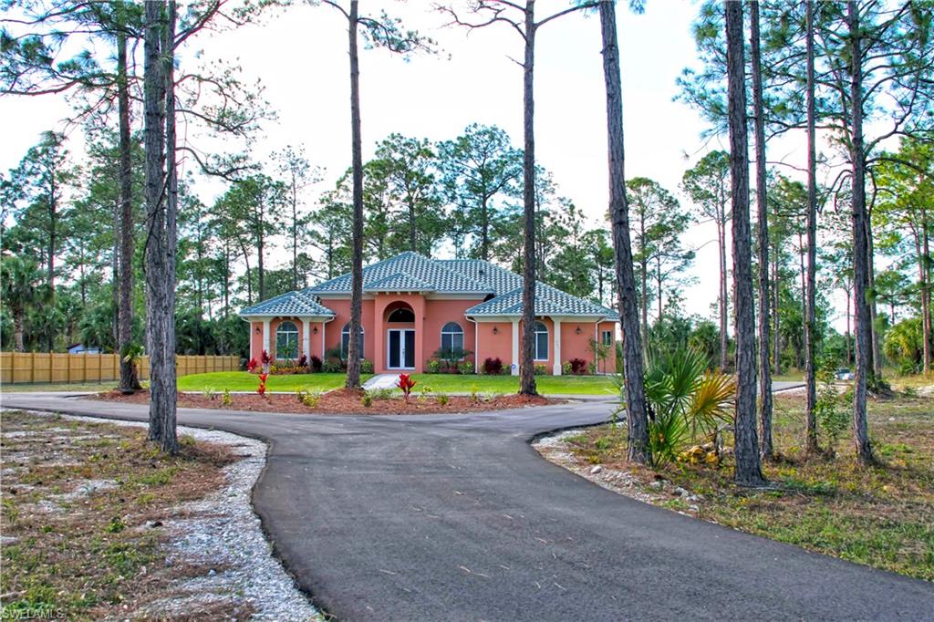 GOLDEN GATE ESTATES - Residential