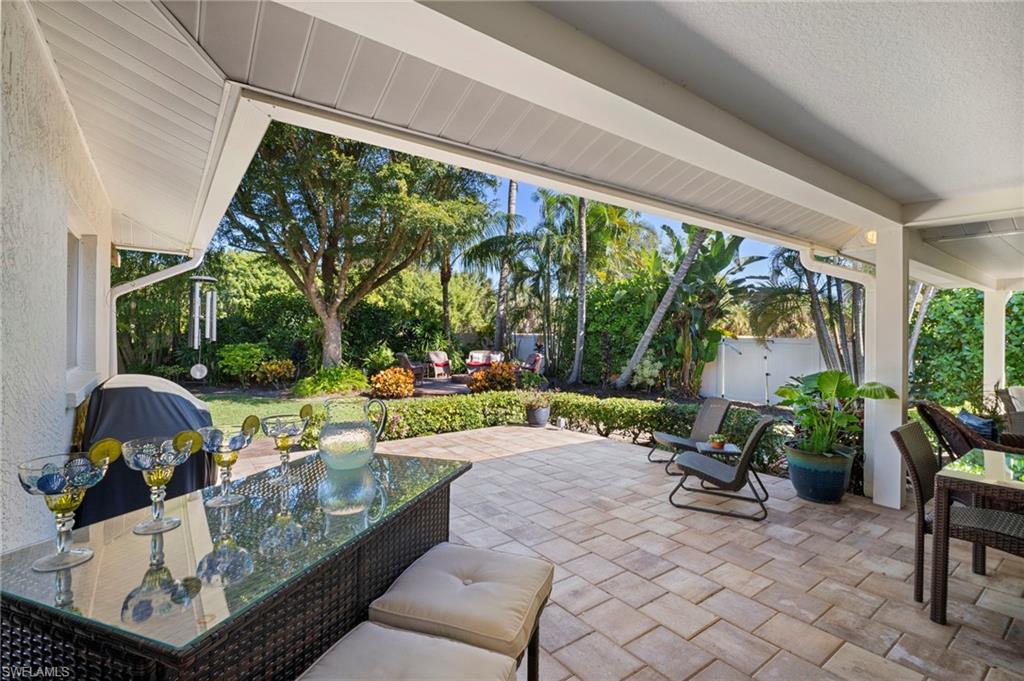 BOCA PALMS - Residential