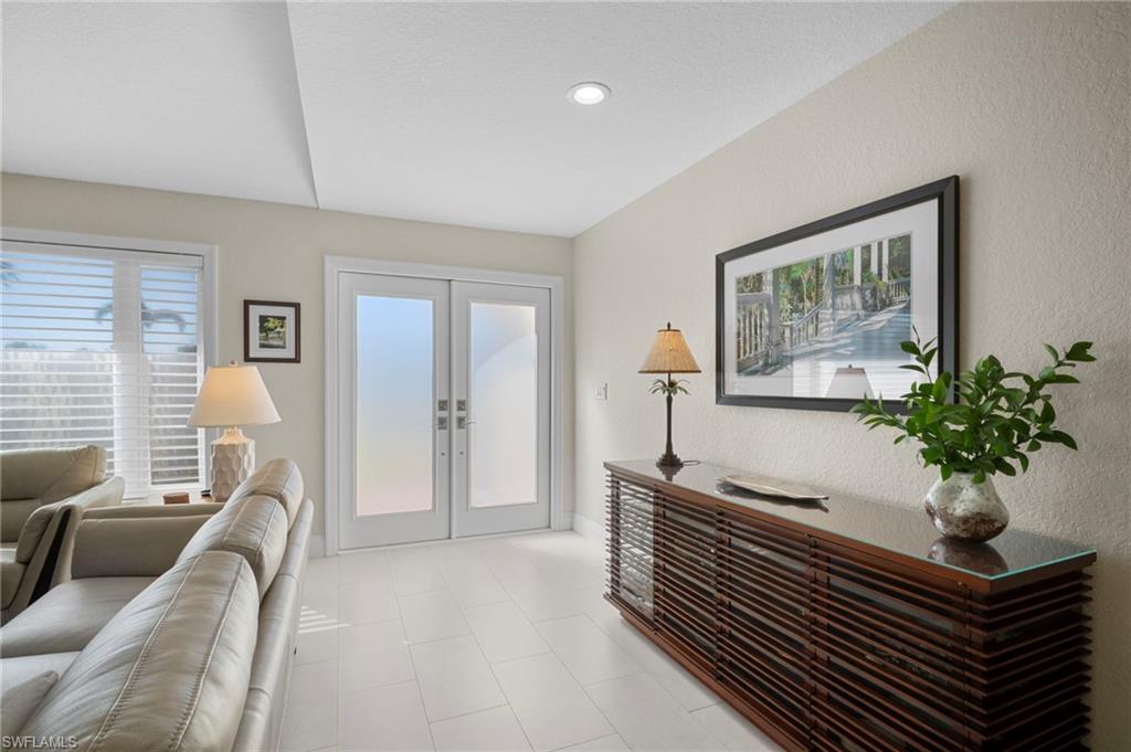 BOCA PALMS - Residential