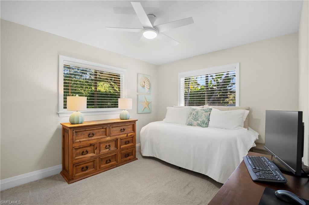 BOCA PALMS - Residential