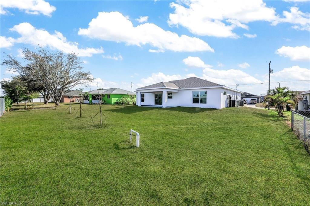 CAPE CORAL - Residential