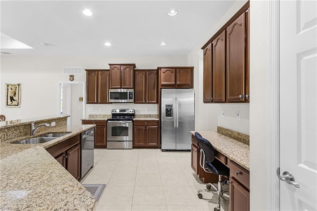 SANDOVAL - Residential