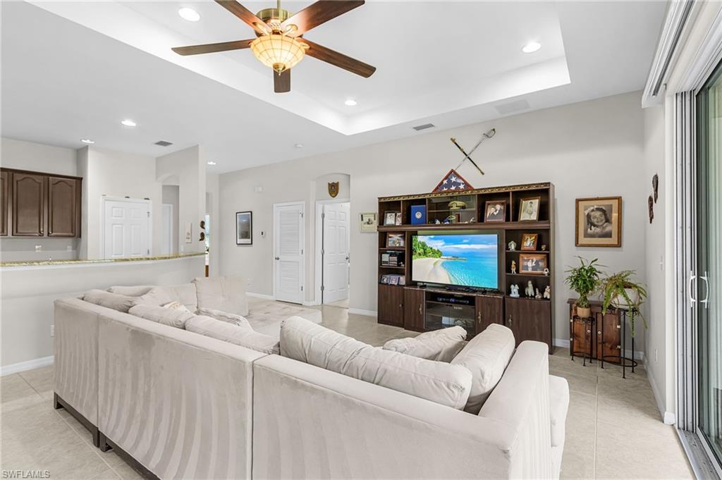 SANDOVAL - Residential