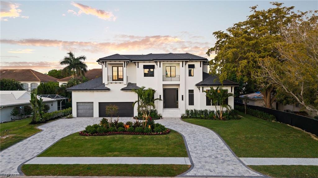 PARK SHORE - Residential
