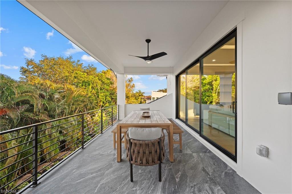 PARK SHORE - Residential