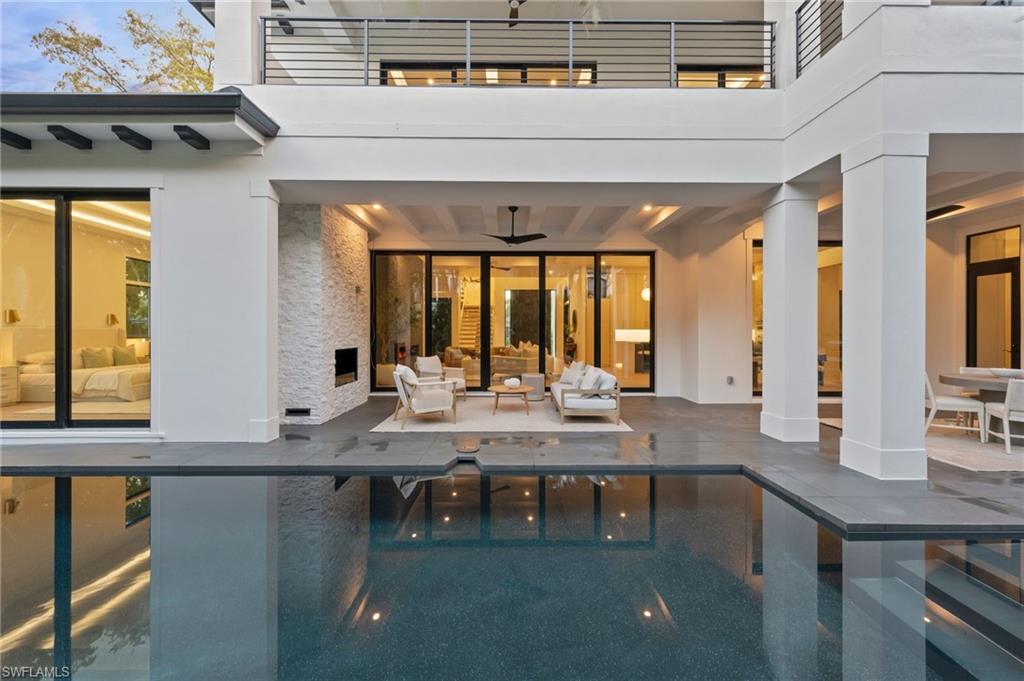 PARK SHORE - Residential