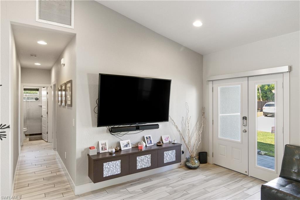 BONITA SPRINGS - Residential Lease