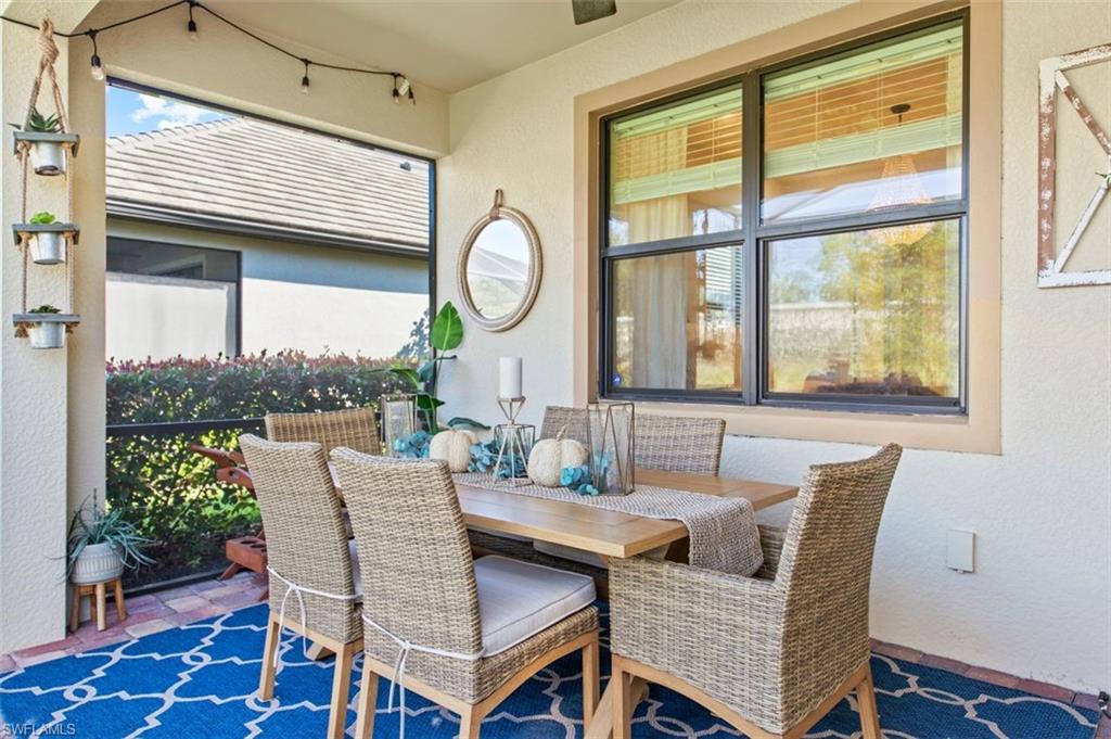 CORKSCREW SHORES - Residential