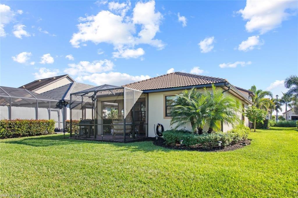 CORKSCREW SHORES - Residential