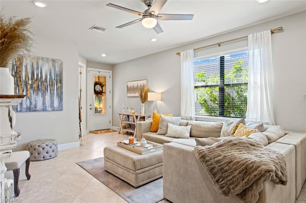 CORKSCREW SHORES - Residential