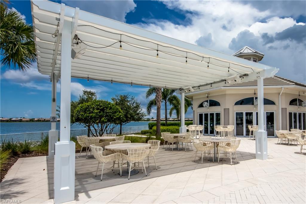 CORKSCREW SHORES - Residential