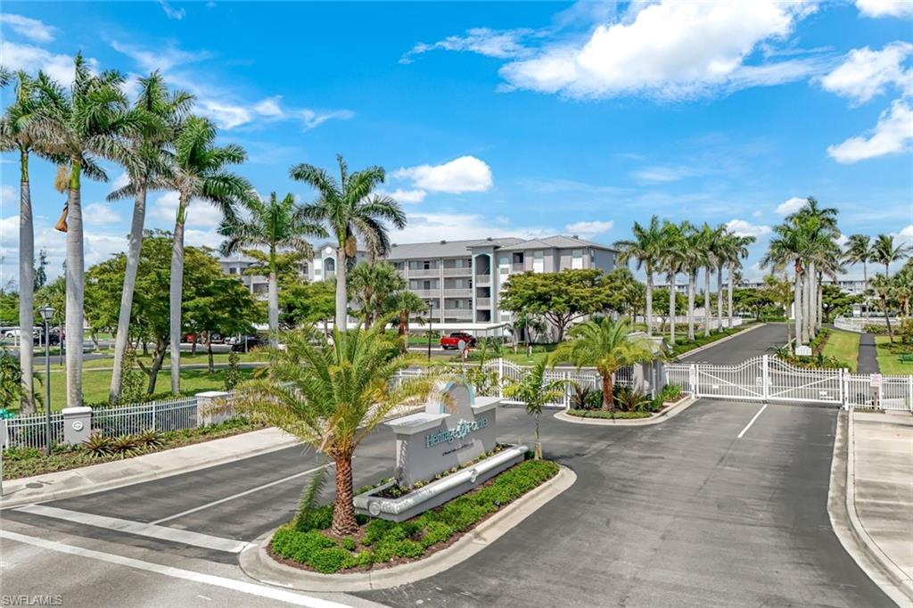 HERITAGE POINTE - Residential