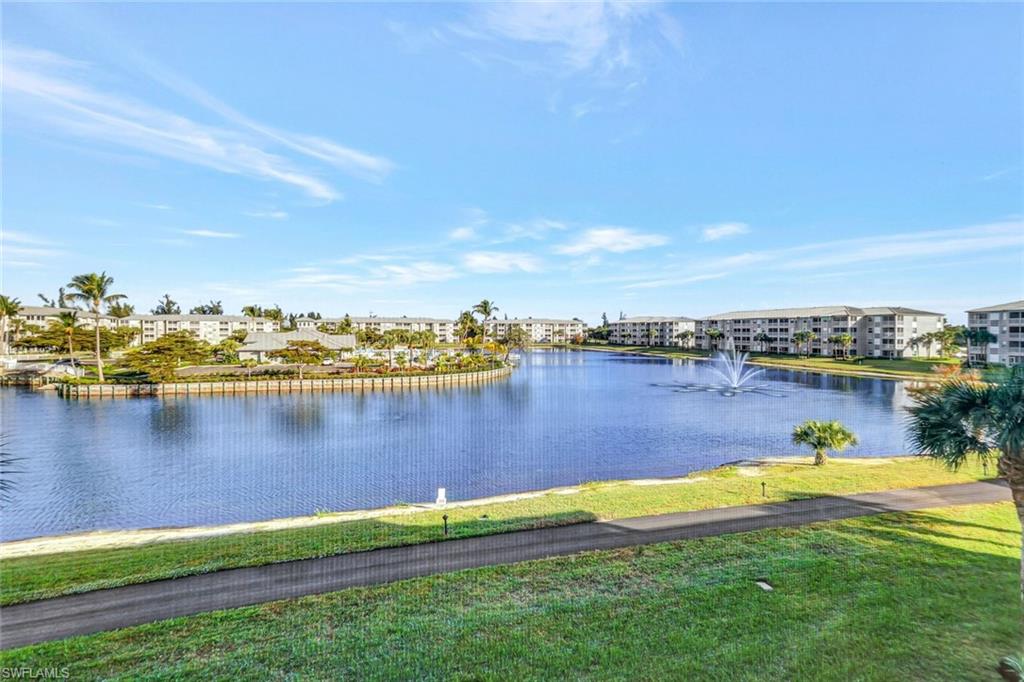 HERITAGE POINTE - Residential