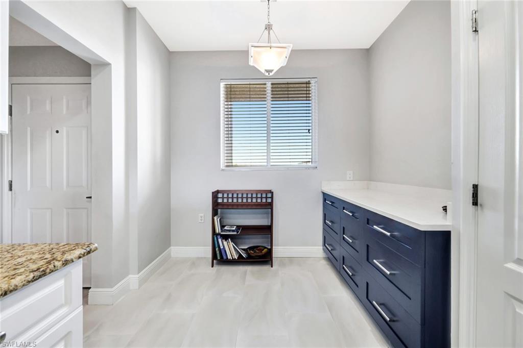 HERITAGE POINTE - Residential