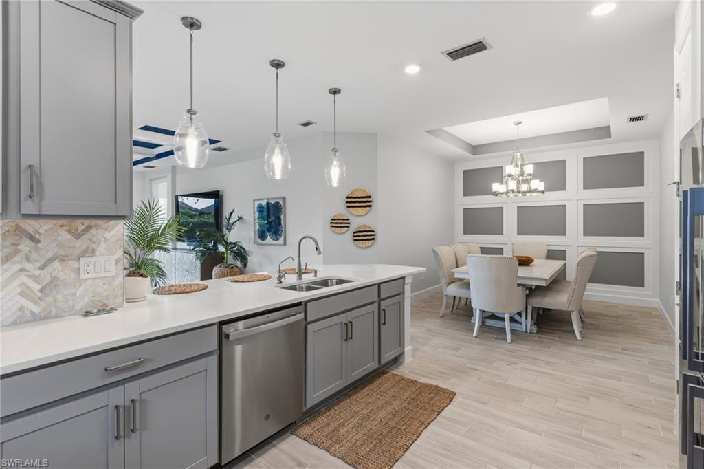 ESPLANADE BY THE ISLANDS - Residential