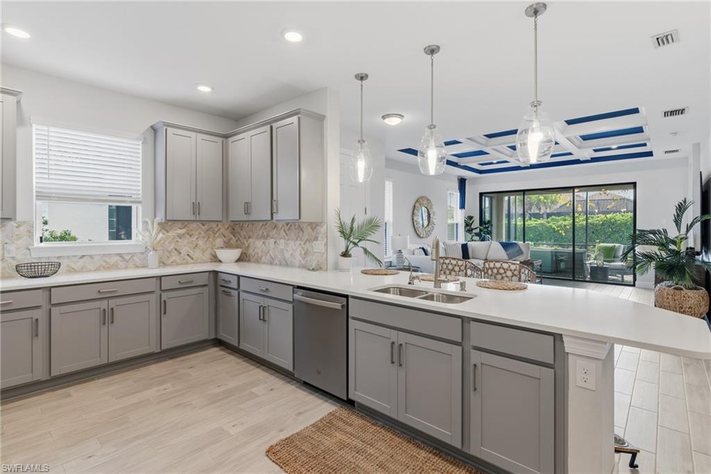 ESPLANADE BY THE ISLANDS - Residential