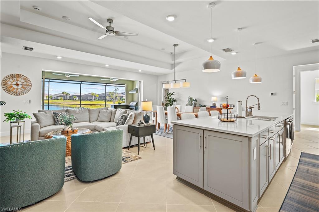 EDGEWATER SHORES - Residential