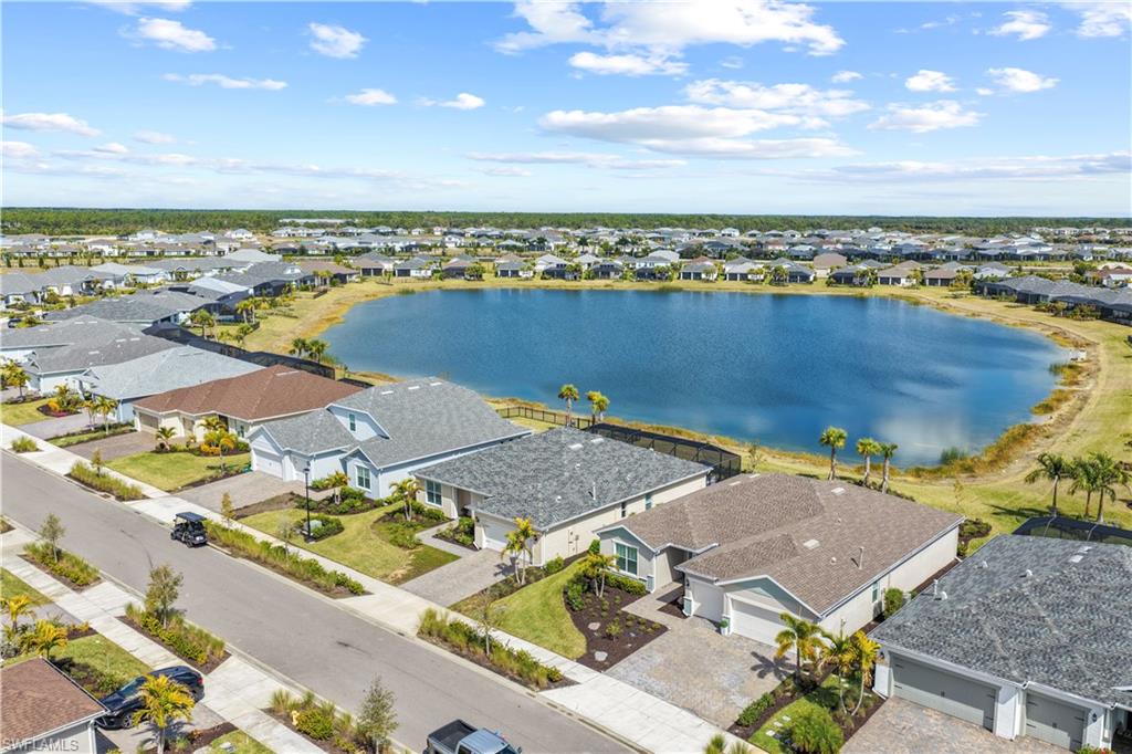 EDGEWATER SHORES - Residential