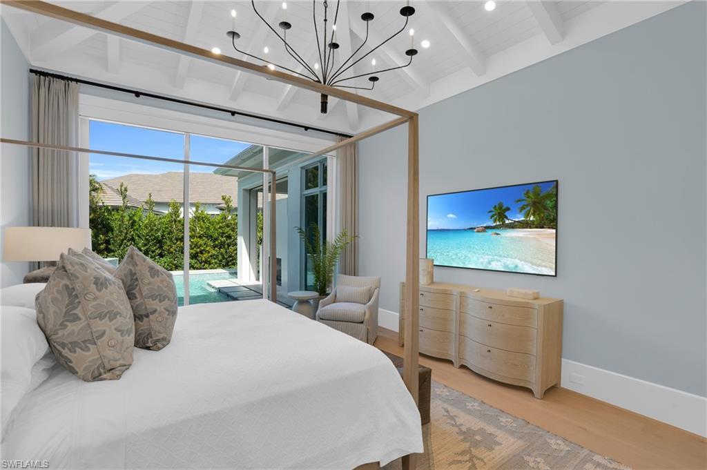 PARK SHORE - Residential