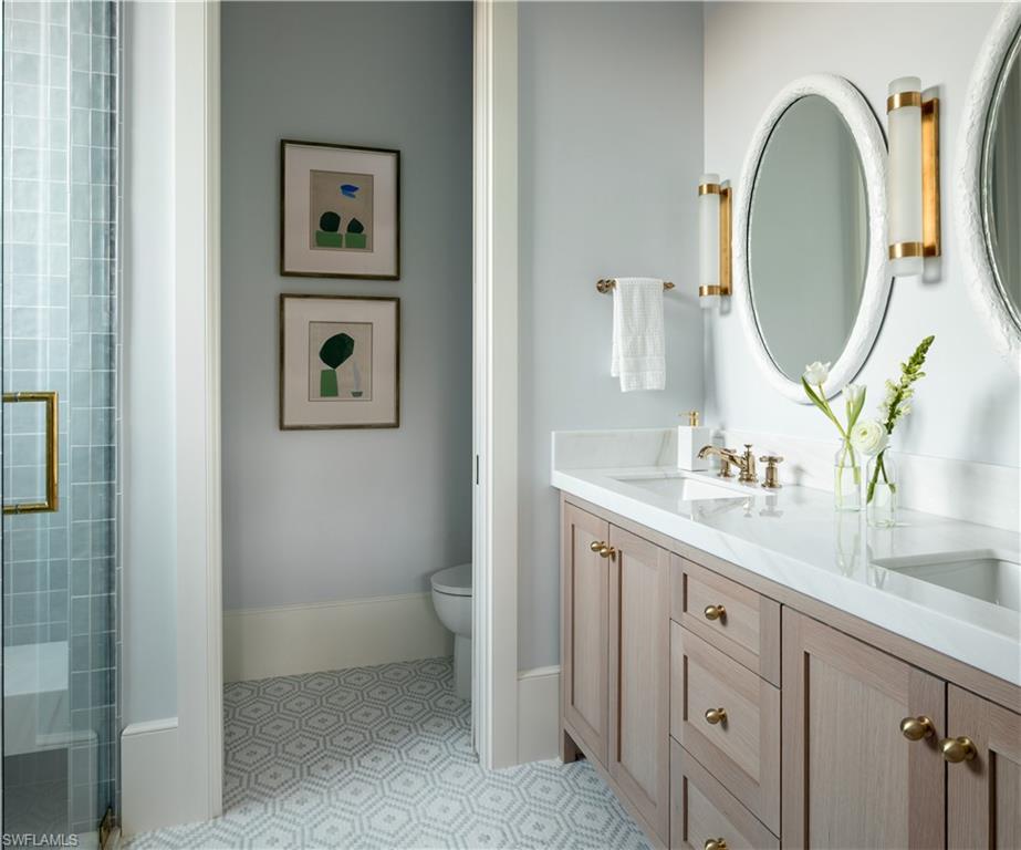 PARK SHORE - Residential