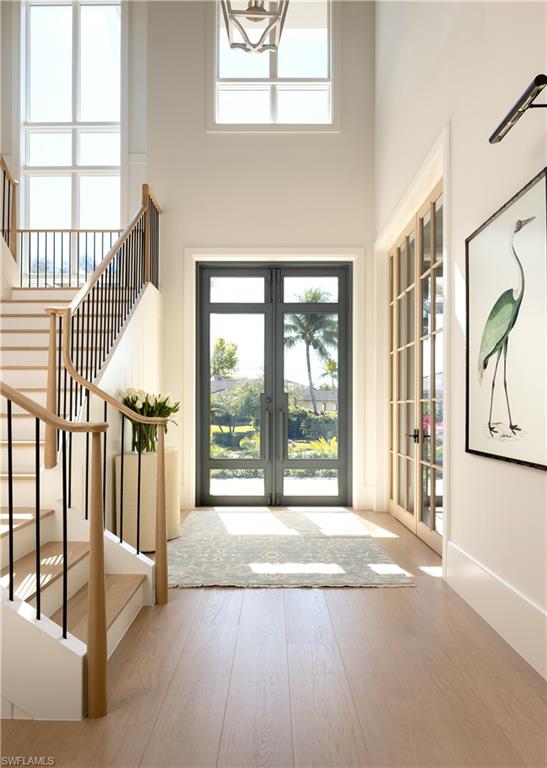 555 Whispering Pine LN