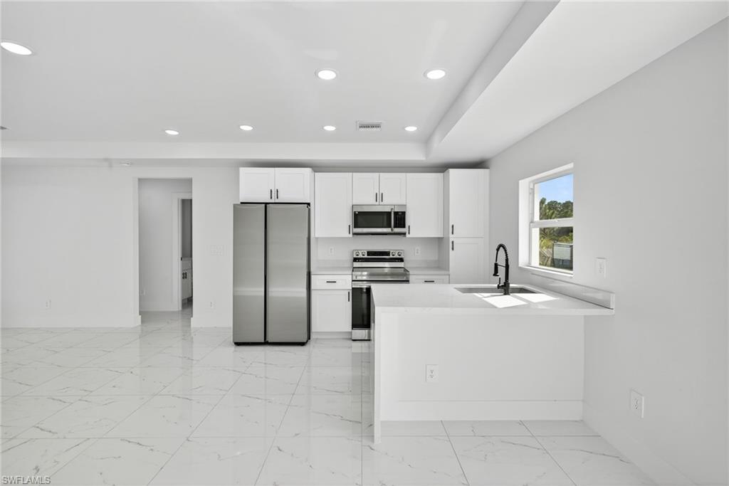 LEHIGH ACRES - Residential Lease