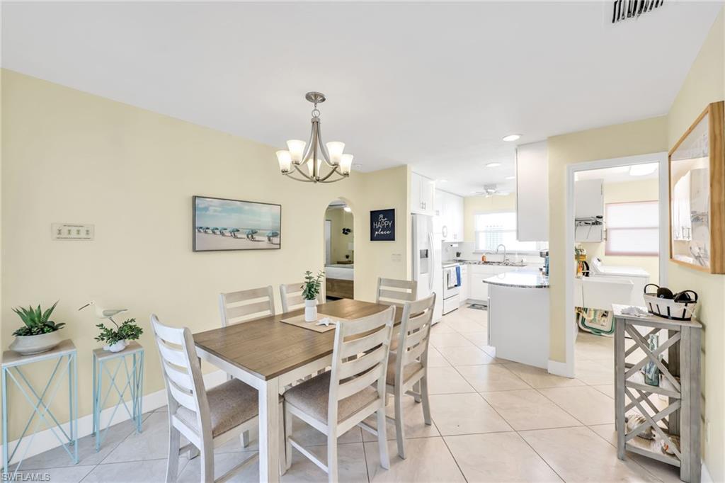 CAPE CORAL - Residential Lease