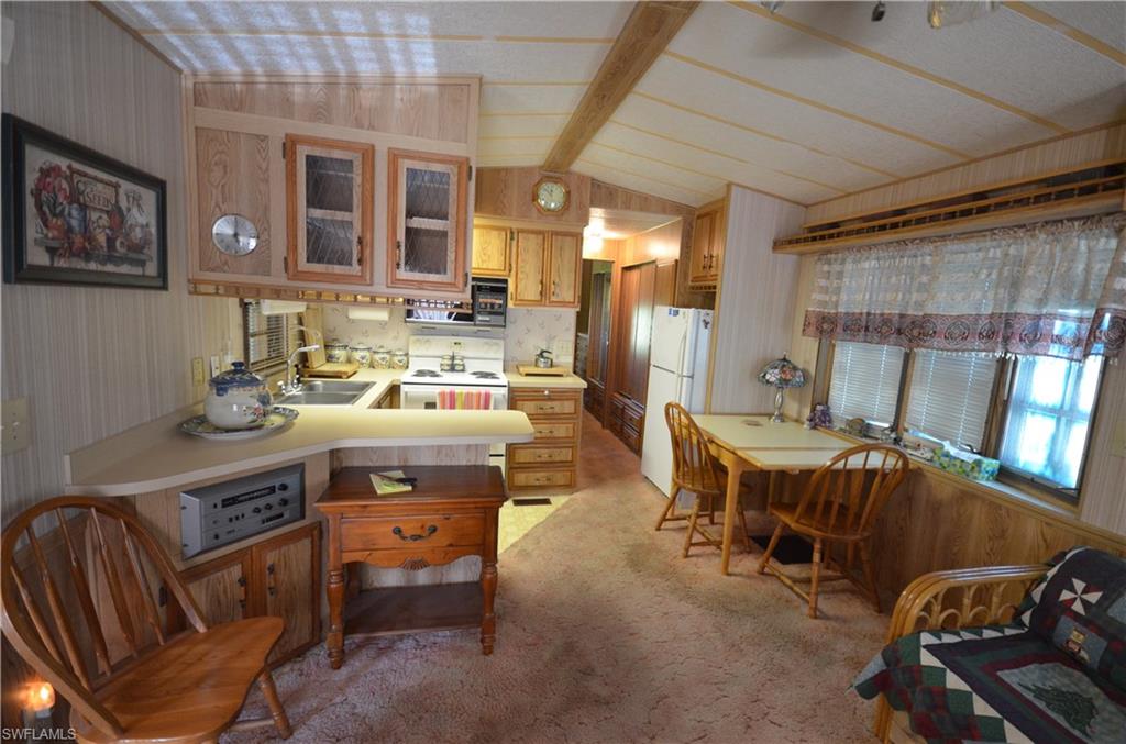 FOUNTAIN VIEW RV RESORT - Residential