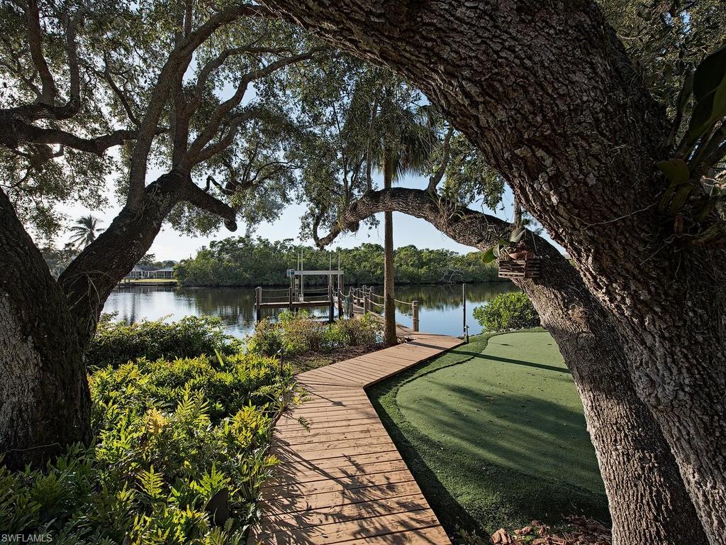 HIDDEN HARBOR - Residential